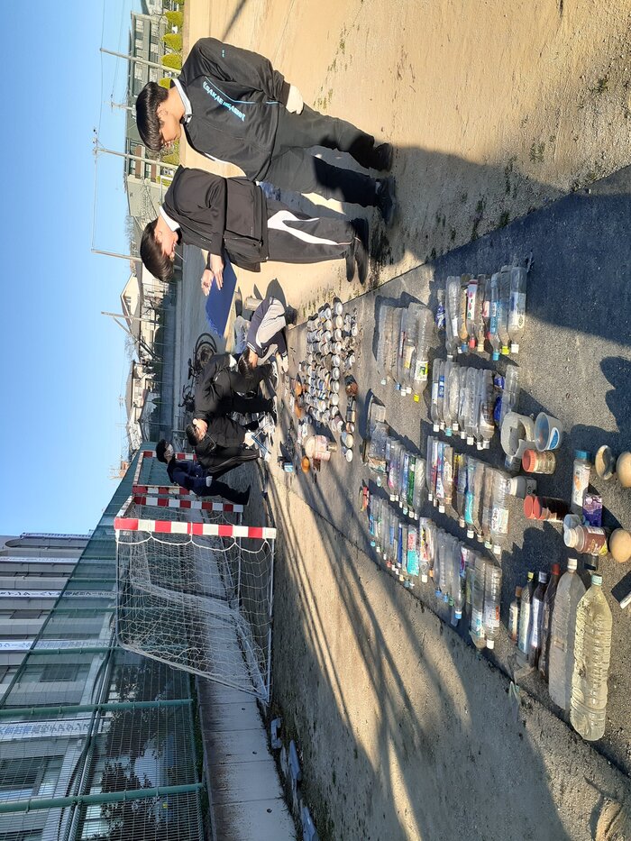 芝川清掃活動調査（2026.3.8） 南グランドにて回収した人工物（ゴミ）の分類と個数カウント.jpg